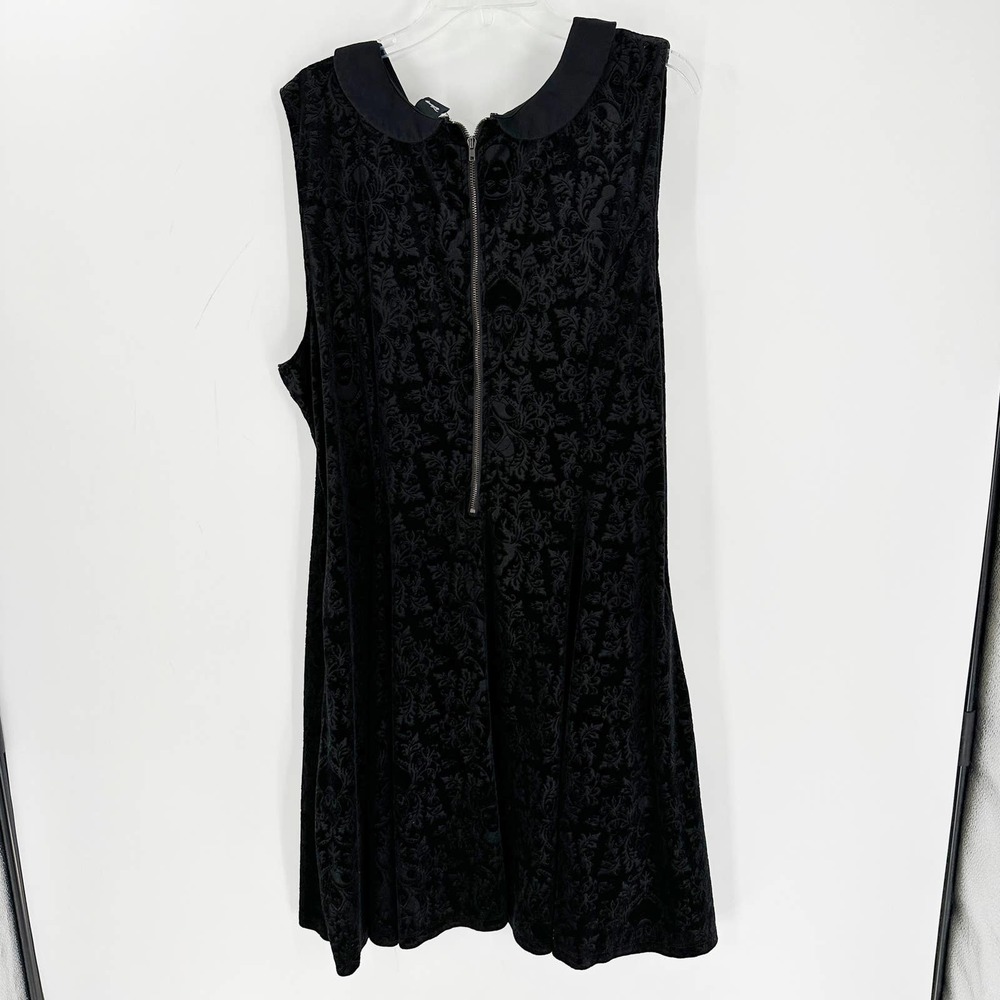 Disney Villain Velvet Embossed Sleeveless Plus Size Skater Dress - Picture 6 of 9